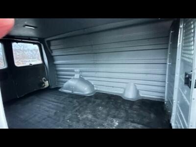 2012 Chevrolet Express - Photo 9 - Clinton Townshi, MI 48035