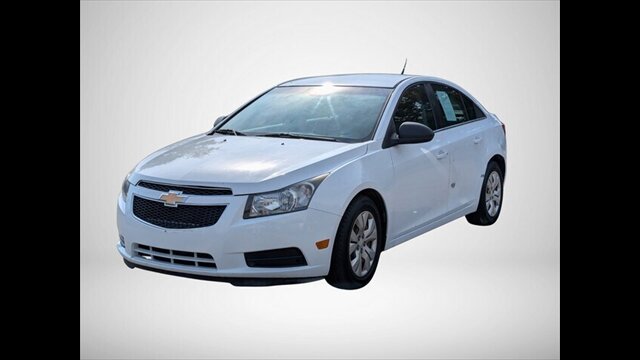 2012 Chevrolet Cruze LS-2 - Photo 3 - Clinton Townshi, MI 48035