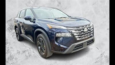 2025 Nissan Rogue SV - Photo 7 - Clinton Townshi, MI 48035