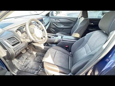 2025 Nissan Rogue SV - Photo 13 - Clinton Townshi, MI 48035
