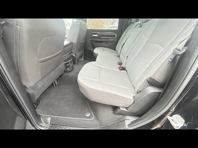 2024 RAM 2500 BIG HORN - Photo 10 - Clinton Townshi, MI 48035