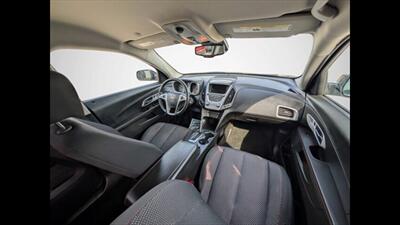 2015 Chevrolet Equinox LT-2 - Photo 12 - Clinton Townshi, MI 48035