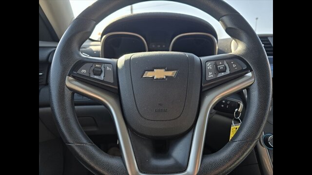 2013 Chevrolet Malibu LS - Photo 9 - Clinton Townshi, MI 48035