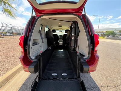 2016 Dodge Grand Caravan Wheelchair Handicap Mobility Van Wheelchair Ramp - Photo 17 - Phoenix, AZ 85029