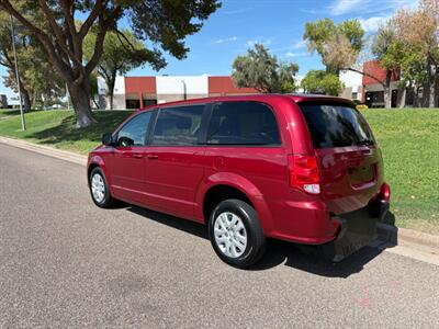 2016 Dodge Grand Caravan Wheelchair Handicap Mobility Van Wheelchair Ramp - Photo 4 - Phoenix, AZ 85029