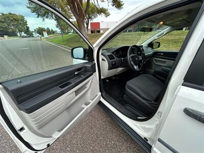 2009 Dodge Grand Caravan Wheelchair Handicap Mobility Van Ramp ADA NEMT Transport Rear Entry - Photo 11 - Phoenix, AZ 85029
