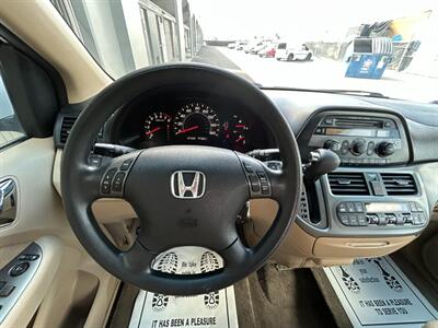 2007 Honda Odyssey EX Wheelchair Handicap Mobility Van Ramp Wheelchair Mobility Van - Photo 14 - Phoenix, AZ 85029
