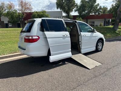 2007 Honda Odyssey EX Wheelchair Handicap Mobility Van Ramp Wheelchair Mobility Van - Photo 1 - Phoenix, AZ 85029