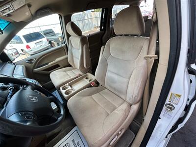 2007 Honda Odyssey EX Wheelchair Handicap Mobility Van Ramp Wheelchair Mobility Van - Photo 12 - Phoenix, AZ 85029