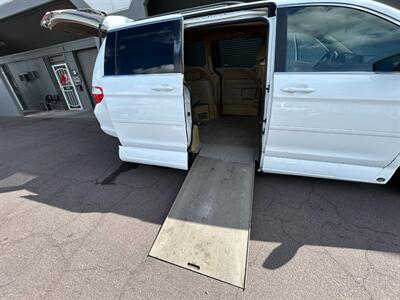 2007 Honda Odyssey EX Wheelchair Handicap Mobility Van Ramp Wheelchair Mobility Van - Photo 17 - Phoenix, AZ 85029