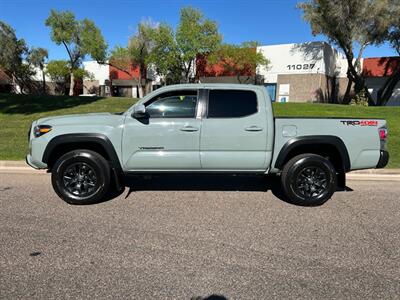 2023 Toyota Tacoma SR V6 2023 Toyota Tacoma TRD Off-Road 4X4 Low Mile Factory Warranty - Photo 2 - Phoenix, AZ 85029