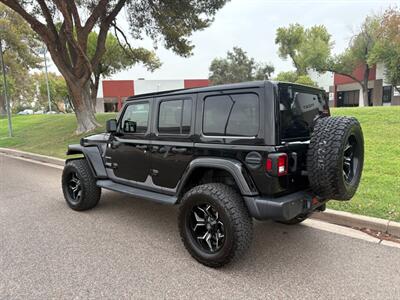 2018 Jeep Wrangler Unlimited Sahara - Photo 6 - Phoenix, AZ 85029