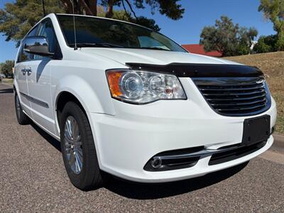 2014 Chrysler Town & Country Limited Wheelchair Lift Mobility Handicap Wheelchair Lift Mobility Handicap - Photo 7 - Phoenix, AZ 85029