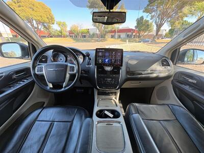2014 Chrysler Town & Country Limited Wheelchair Lift Mobility Handicap Wheelchair Lift Mobility Handicap - Photo 16 - Phoenix, AZ 85029
