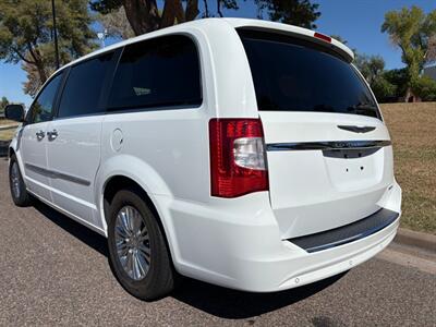 2014 Chrysler Town & Country Limited Wheelchair Lift Mobility Handicap Wheelchair Lift Mobility Handicap - Photo 4 - Phoenix, AZ 85029
