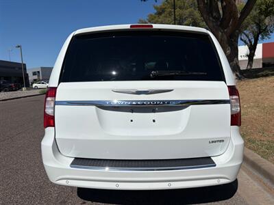 2014 Chrysler Town & Country Limited Wheelchair Lift Mobility Handicap Wheelchair Lift Mobility Handicap - Photo 5 - Phoenix, AZ 85029