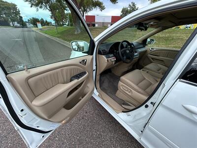 2005 Honda Odyssey EX-L Wheelchair Handicap Mobility Van Power Rear Entry Ramp - Photo 12 - Phoenix, AZ 85029