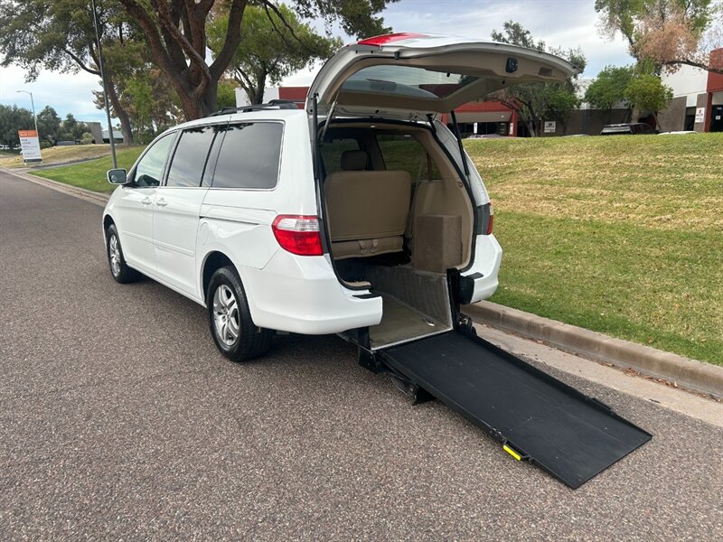 2005 Honda Odyssey EX-L Wheelchair Handicap Mobility Van  Power Rear Entry Ramp - Photo 1 - Phoenix, AZ 85029