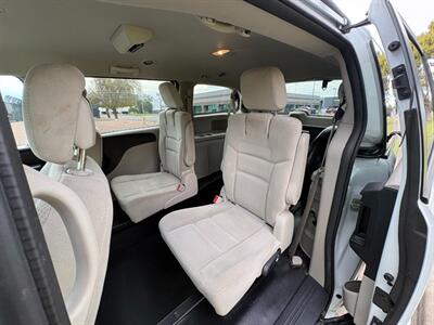 2017 Dodge Grand Caravan SE Wheelchair Handicap Mobility Van  Ramp ADA NEMT Transport Rear Entry - Photo 15 - Phoenix, AZ 85029