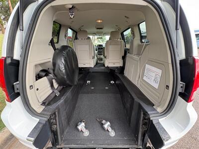 2017 Dodge Grand Caravan SE Wheelchair Handicap Mobility Van  Ramp ADA NEMT Transport Rear Entry - Photo 18 - Phoenix, AZ 85029