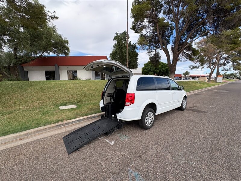 2017 Dodge Grand Caravan SE Wheelchair Handicap Mobility Van  Ramp ADA NEMT Transport Rear Entry - Photo 1 - Phoenix, AZ 85029