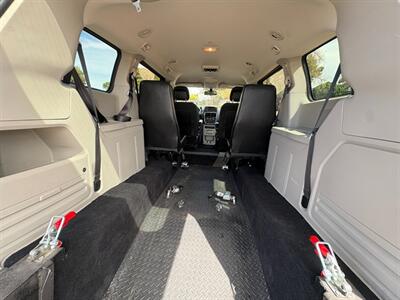 2020 Dodge Grand Caravan SE Wheelchair Handicap Mobility Van Ramp ADA NEMT Transport Rear Entry - Photo 16 - Phoenix, AZ 85029