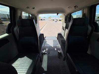 2020 Dodge Grand Caravan SE Wheelchair Handicap Mobility Van Ramp ADA NEMT Transport Rear Entry - Photo 17 - Phoenix, AZ 85029