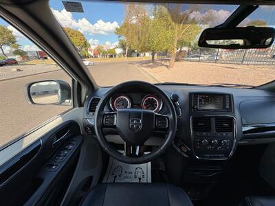 2018 Dodge Grand Caravan SXT Wheelchair Handicap Mobility Wheelchair Handicap Mobility Van - Photo 16 - Phoenix, AZ 85029