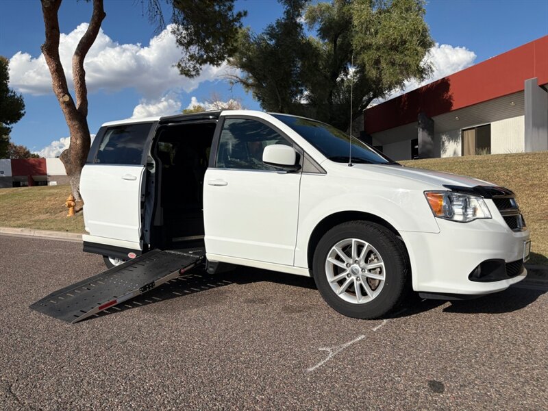 2018 Dodge Grand Caravan SXT Wheelchair Handicap Mobility  Wheelchair Handicap Mobility Van