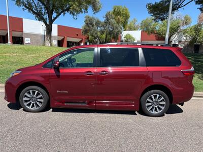 2020 Toyota Sienna Wheelchair Limited Premium  Wheelchair Handicap Mobility Van - Photo 3 - Phoenix, AZ 85029