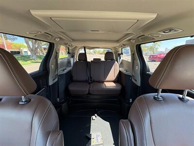 2020 Toyota Sienna Wheelchair Limited Premium  Wheelchair Handicap Mobility Van - Photo 17 - Phoenix, AZ 85029