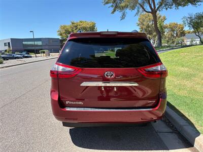 2020 Toyota Sienna Wheelchair Limited Premium  Wheelchair Handicap Mobility Van - Photo 5 - Phoenix, AZ 85029