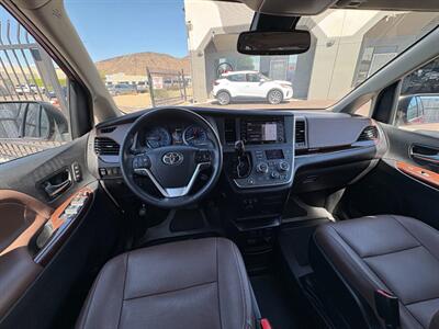 2020 Toyota Sienna Wheelchair Limited Premium  Wheelchair Handicap Mobility Van - Photo 15 - Phoenix, AZ 85029
