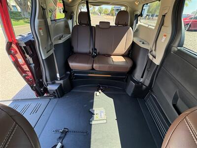 2020 Toyota Sienna Wheelchair Limited Premium  Wheelchair Handicap Mobility Van - Photo 22 - Phoenix, AZ 85029