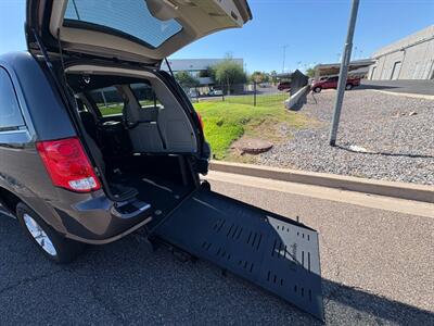2019 Dodge Grand Caravan Wheelchair SXT  Wheelchair Handicap Mobility Braunability Van - Photo 8 - Phoenix, AZ 85029