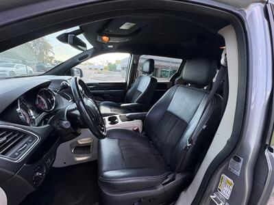 2019 Dodge Grand Caravan SXT Wheelchair Handicap Mobility  Wheelchair Handicap Mobility Van - Photo 12 - Phoenix, AZ 85029