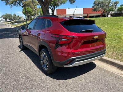 2025 Chevrolet Trax LT Automatic AC Warranty Best Buy  LT Automatic AC Warranty Best Buy - Photo 3 - Phoenix, AZ 85029
