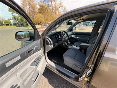 2012 Toyota Tacoma PreRunner V6 - Photo 9 - Phoenix, AZ 85029