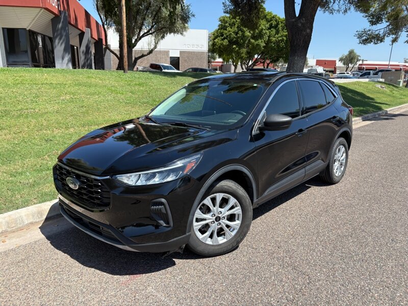 2023 Ford Escape Active  Low Miles Carfax Buyback Guarantee
