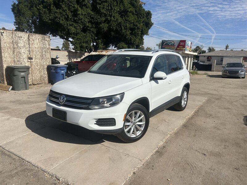 2017 Volkswagen Tiguan 2.0T Wolfsburg Edition 4M  