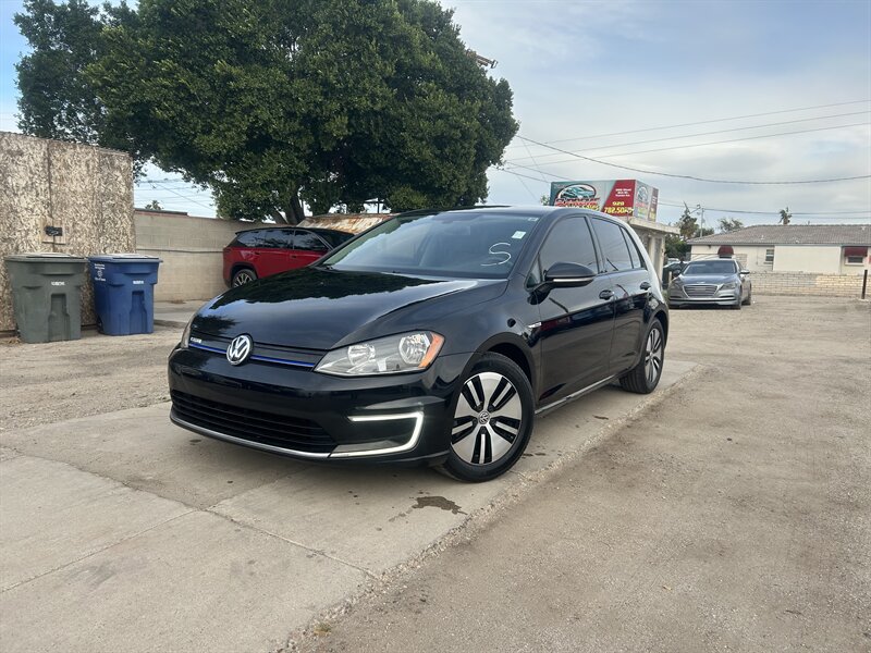 2016 Volkswagen e-Golf SE   - Photo 1 - Yuma, AZ 85364