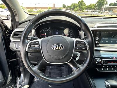 2020 Kia Sorento L - Photo 9 - Oklahoma City, OK 73112