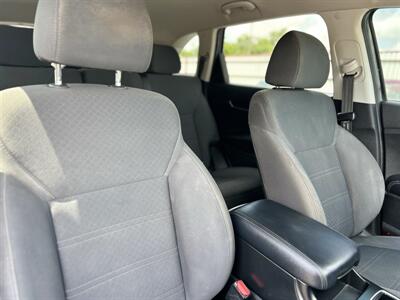2020 Kia Sorento L - Photo 19 - Oklahoma City, OK 73112