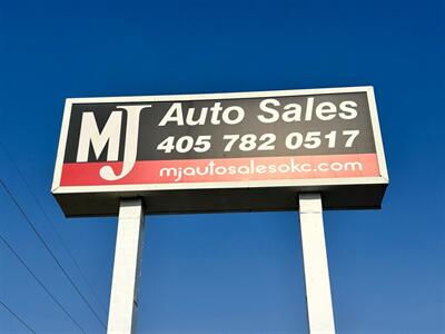 2022 Chevrolet Colorado LT   - Photo 17 - Oklahoma City, OK 73112