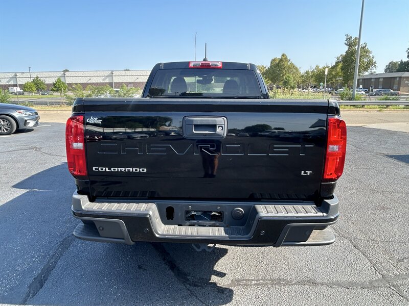 2021 Chevrolet Colorado LT - Photo 7 - Oklahoma City, OK 73112