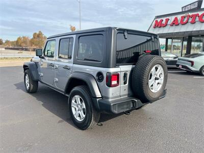 2020 Jeep Wrangler Unlimited Sport   - Photo 5 - Oklahoma City, OK 73112