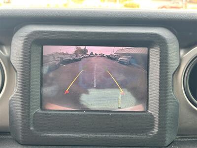 2020 Jeep Wrangler Unlimited Sport   - Photo 13 - Oklahoma City, OK 73112