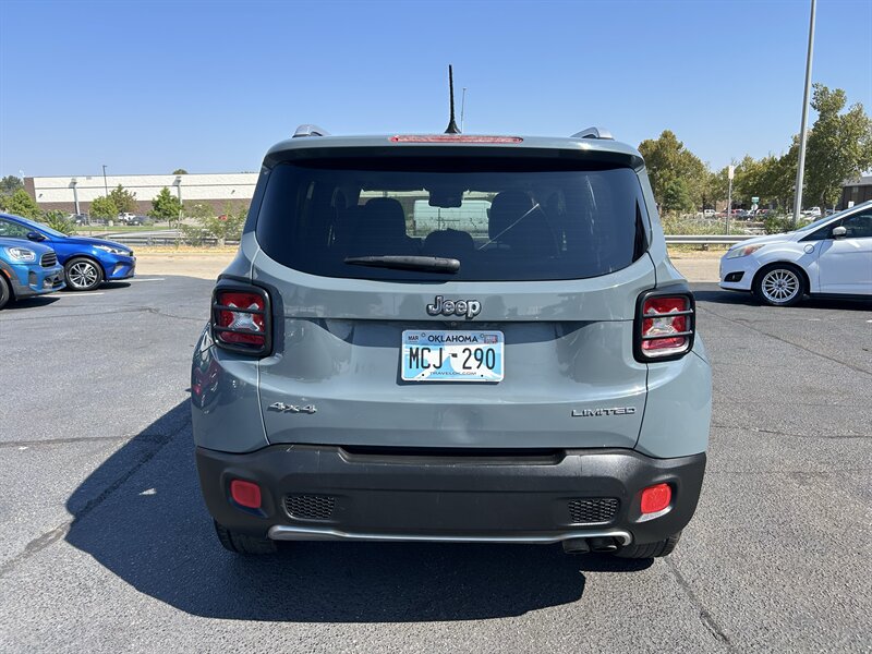 2017 Jeep Renegade Limited - Photo 7 - Oklahoma City, OK 73112