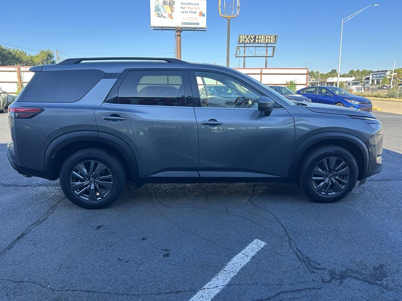 2024 Nissan Pathfinder SV - Photo 4 - Oklahoma City, OK 73112