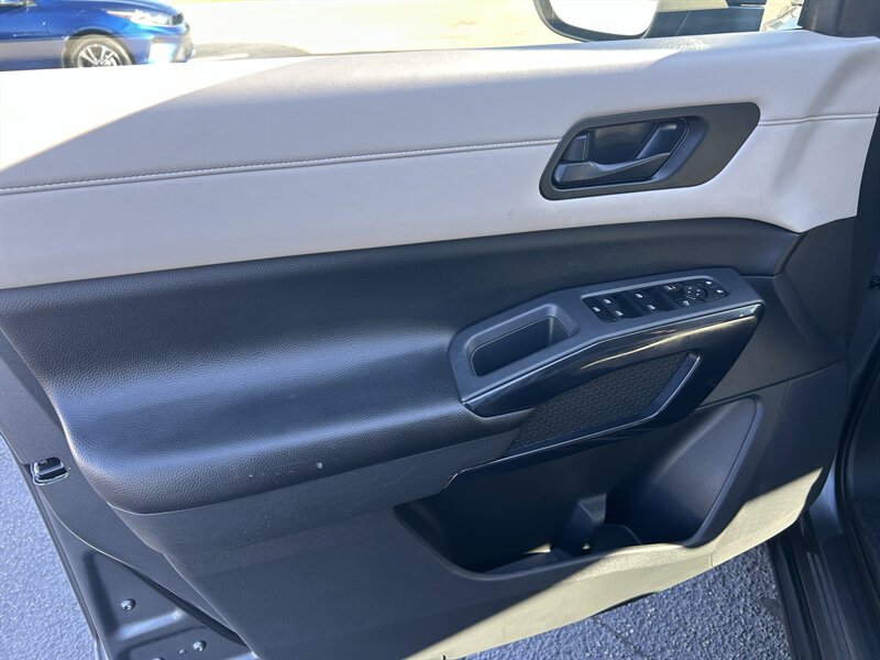 2024 Nissan Pathfinder SV - Photo 7 - Oklahoma City, OK 73112
